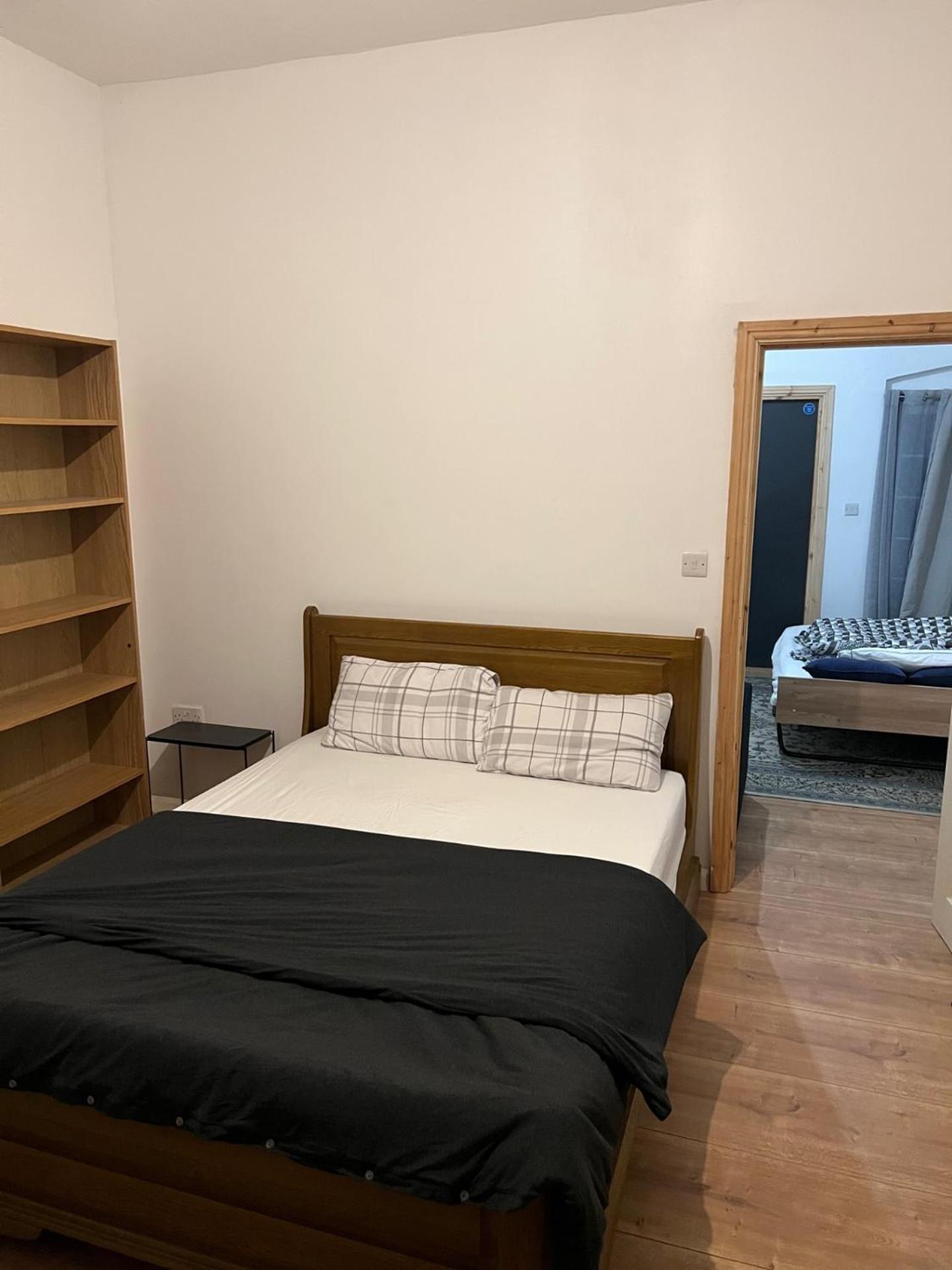 New Flat, Own Bathroom, Sitting Room & Large Bedroom - Walsall Bescot Exterior photo